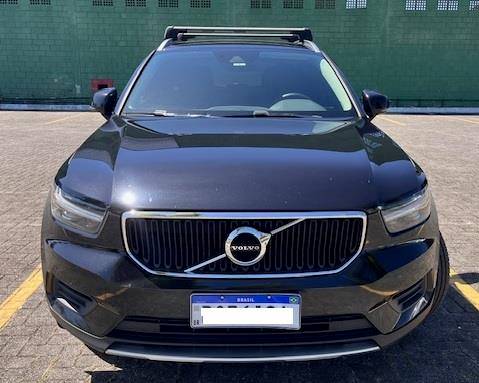 VOLVO XC40 2.0 T4 GASOLINA MOMENTUM GEARTRONIC